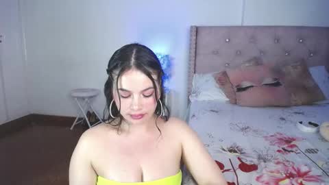 destinysweet21 online show from 1, 3, 2025