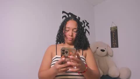 Snapshot of desty_y chatting on 3, 3, 2026 desty_y online show from 3, 3, 2026