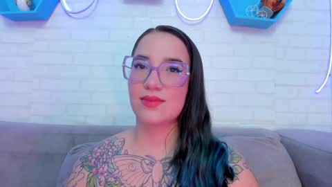 Snapshot of deva_blue chatting on 19, 1, 2025 Deva Blue online show from 19, 1, 2025
