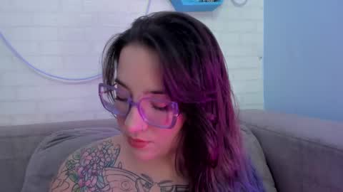 Snapshot of deva_blue chatting on 10, 2, 2025 Deva Blue online show from 10, 2, 2025