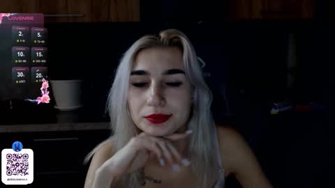 Kayla online show from 5, 10, 2025