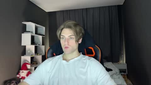 devilnut1 online show from 15, 11, 2025