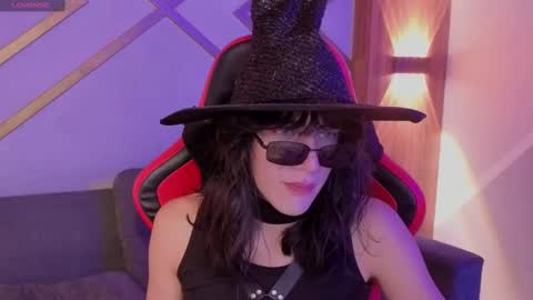 Alex online show from 6, 10, 2025