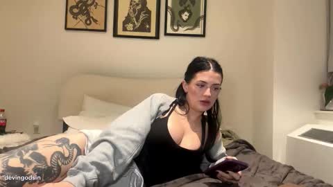 Devin online show from 13, 12, 2025