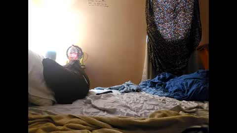 Averag3 Coupl3 online show from 22, 11, 2025