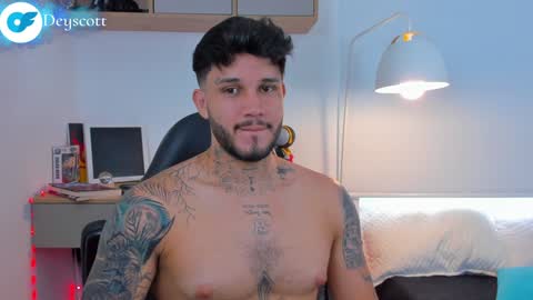 JULIAN online show from 13, 1, 2025