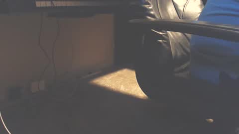 Snapshot of dfwgonewrong chatting on 6, 3, 2026 dfwgonewrong online show from 6, 3, 2026