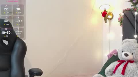 dharanisnisha online show from 4, 2, 2026