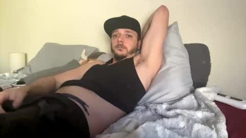 dharbison23 online show from 24, 10, 2025