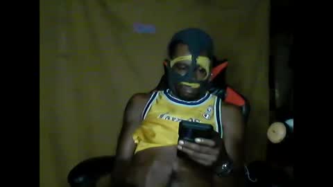 Snapshot of dhbbc454336 chatting on 19, 10, 2025 Marcus D-von Steel as the raunchy ass sniffer thrill me with your online show from 19, 10, 2025