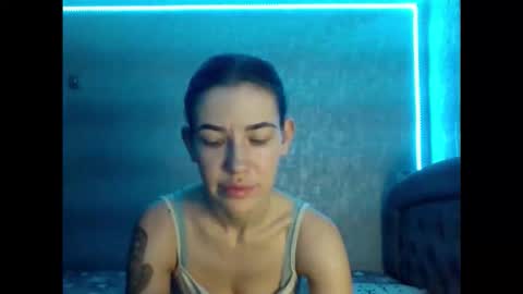 Diamond Dana online show from 3, 12, 2025