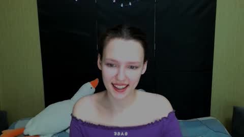 diana_back3 online show from 4, 2, 2026