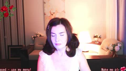 Snapshot of diana_delua chatting on 23, 11, 2025 Diana DeLua online show from 23, 11, 2025