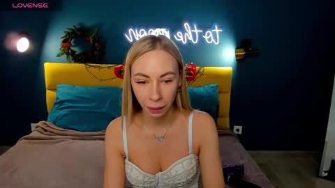 Diana  online show from 16, 12, 2024