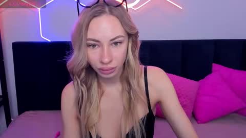 Diana  online show from 13, 10, 2025