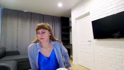 Snapshot of diana_meridor chatting on 12, 10, 2025 diana_meridor online show from 12, 10, 2025