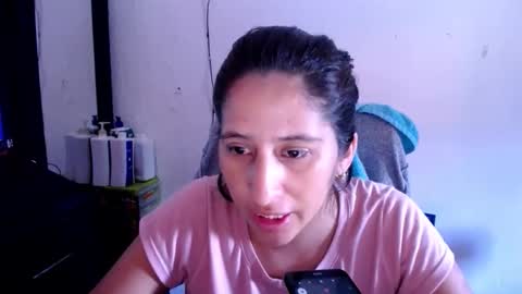 Snapshot of diana_rogu chatting on 14, 12, 2025 diana_rogu online show from 14, 12, 2025