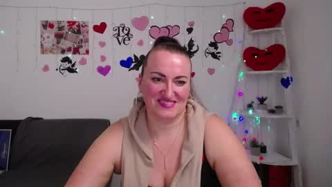 Diana online show from 6, 3, 2025