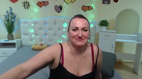Diana online show from 12, 3, 2025