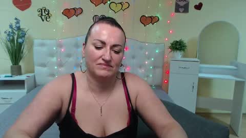 Diana online show from 12, 3, 2025