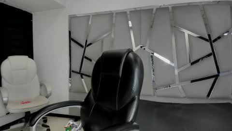 dianarous online show from 13, 10, 2025