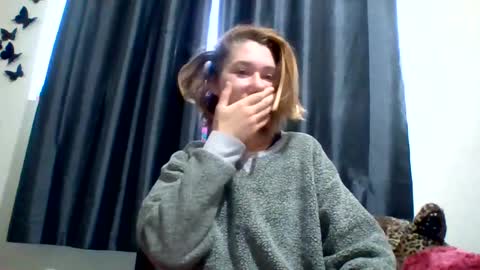 Snapshot of dianarussell864 chatting on 24, 9, 2025 dianarussell864 online show from 24, 9, 2025