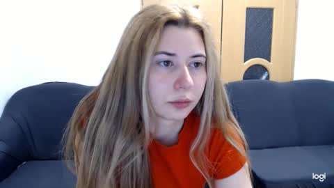 dianasmiey7 online show from 10, 1, 2025