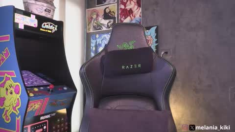 Snapshot of dianne_nanatzu chatting on 18, 10, 2025 Melania - online show from 18, 10, 2025