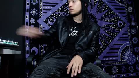 Snapshot of dicaprioo_ chatting on 11, 1, 2025 DICAPRIO online show from 11, 1, 2025