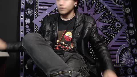 Snapshot of dicaprioo_ chatting on 16, 1, 2025 DICAPRIO online show from 16, 1, 2025