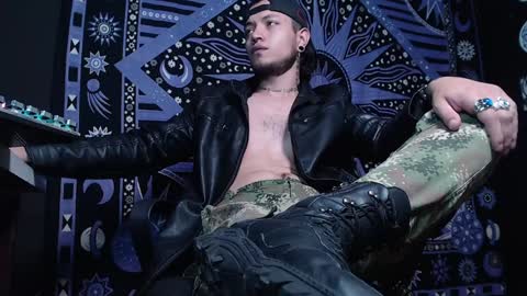 Snapshot of dicaprioo_ chatting on 2, 2, 2025 DICAPRIO online show from 2, 2, 2025