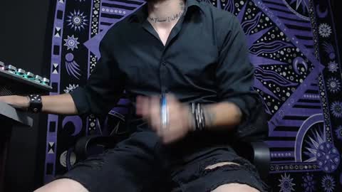 Snapshot of dicaprioo_ chatting on 3, 2, 2025 DICAPRIO online show from 3, 2, 2025