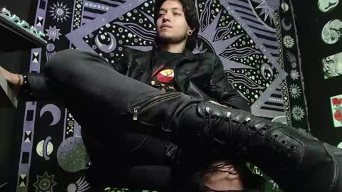 Snapshot of dicaprioo_ chatting on 17, 2, 2025 DICAPRIO online show from 17, 2, 2025