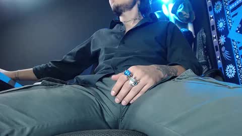 Snapshot of dicaprioo_ chatting on 25, 2, 2025 DICAPRIO online show from 25, 2, 2025