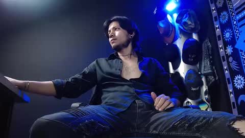 Snapshot of dicaprioo_ chatting on 3, 3, 2025 DICAPRIO online show from 3, 3, 2025