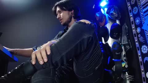 Snapshot of dicaprioo_ chatting on 3, 3, 2025 DICAPRIO online show from 3, 3, 2025