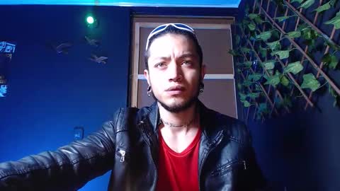 Snapshot of dicaprioo_ chatting on 21, 10, 2025 DICAPRIO online show from 21, 10, 2025