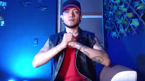 Snapshot of dicaprioo_ chatting on 14, 11, 2025 DICAPRIO online show from 14, 11, 2025