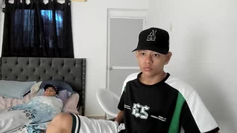 Snapshot of dick_master17 chatting on 19, 11, 2025 dick online show from 19, 11, 2025