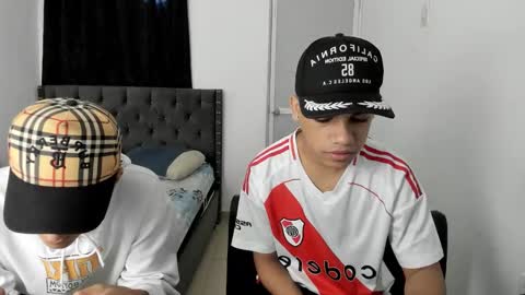 Snapshot of dick_master17 chatting on 24, 11, 2025 dick online show from 24, 11, 2025