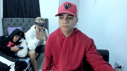 Snapshot of dick_master17 chatting on 25, 11, 2025 dick online show from 25, 11, 2025