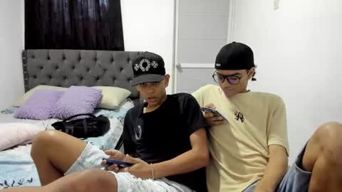 Snapshot of dick_master17 chatting on 3, 12, 2025 dick online show from 3, 12, 2025