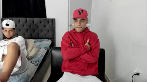 Snapshot of dick_master17 chatting on 4, 12, 2025 dick online show from 4, 12, 2025