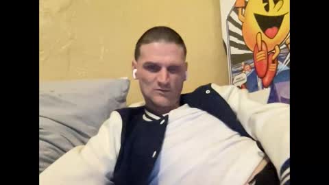 Snapshot of dickabitchdown chatting on 4, 1, 2025 DickABitchDown Alexys real spanishmami online show from 4, 1, 2025