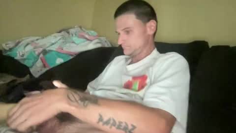 Snapshot of dickabitchdown chatting on 16, 10, 2025 DickABitchDown Alexys real spanishmami online show from 16, 10, 2025