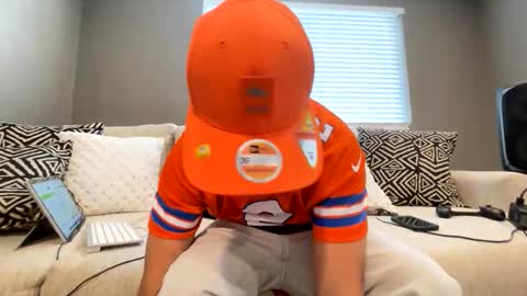 Snapshot of dickemdown93est chatting on 3, 3, 2026 dickemdown93est online show from 3, 3, 2026