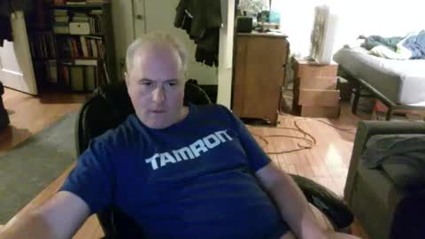 Snapshot of dickflasher5 chatting on 7, 1, 2025 Richard Fleischer online show from 7, 1, 2025