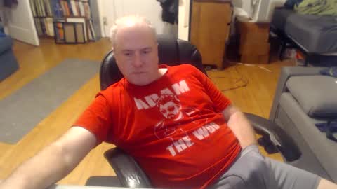 Snapshot of dickflasher5 chatting on 8, 1, 2025 Richard Fleischer online show from 8, 1, 2025
