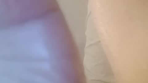 Snapshot of dickielee306251 chatting on 9, 11, 2025 dickielee306251 online show from 9, 11, 2025