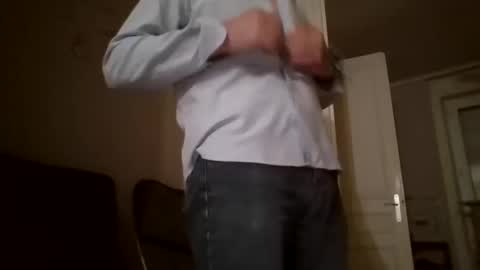 Snapshot of didouille84 chatting on 2, 11, 2025 ZokZok online show from 2, 11, 2025